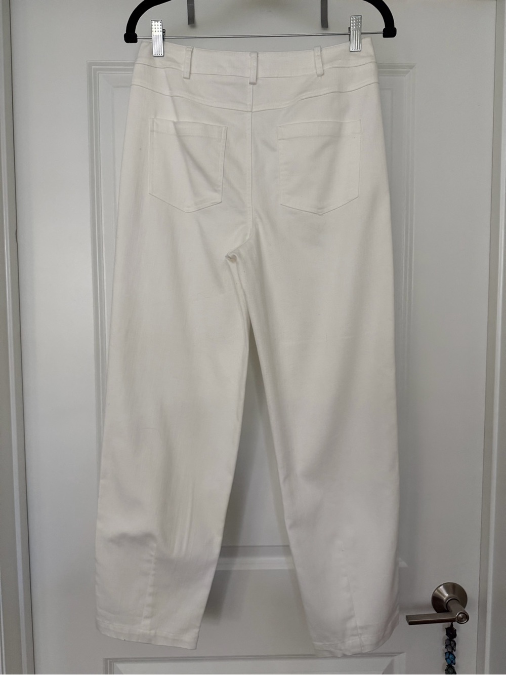 NWOT IRES NYC White Denim Relaxed Jeans – Size Small - Picture 3 of 6